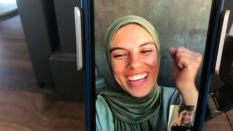 Sepideh Farsi's 'Put Your Soul on Your Hand and Walk' Examines Life in Gaza Through the Eyes of One Extraordinary Woman